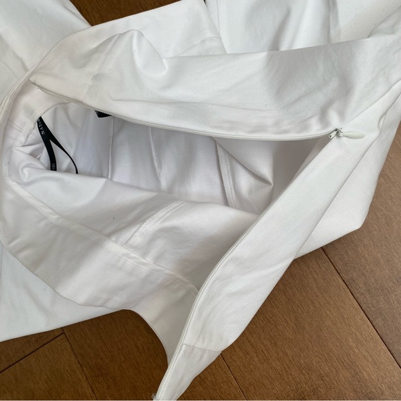 Natori Cotton White Pants with side zipper, Size 4 -New Without Tag- - Picture 3 of 3